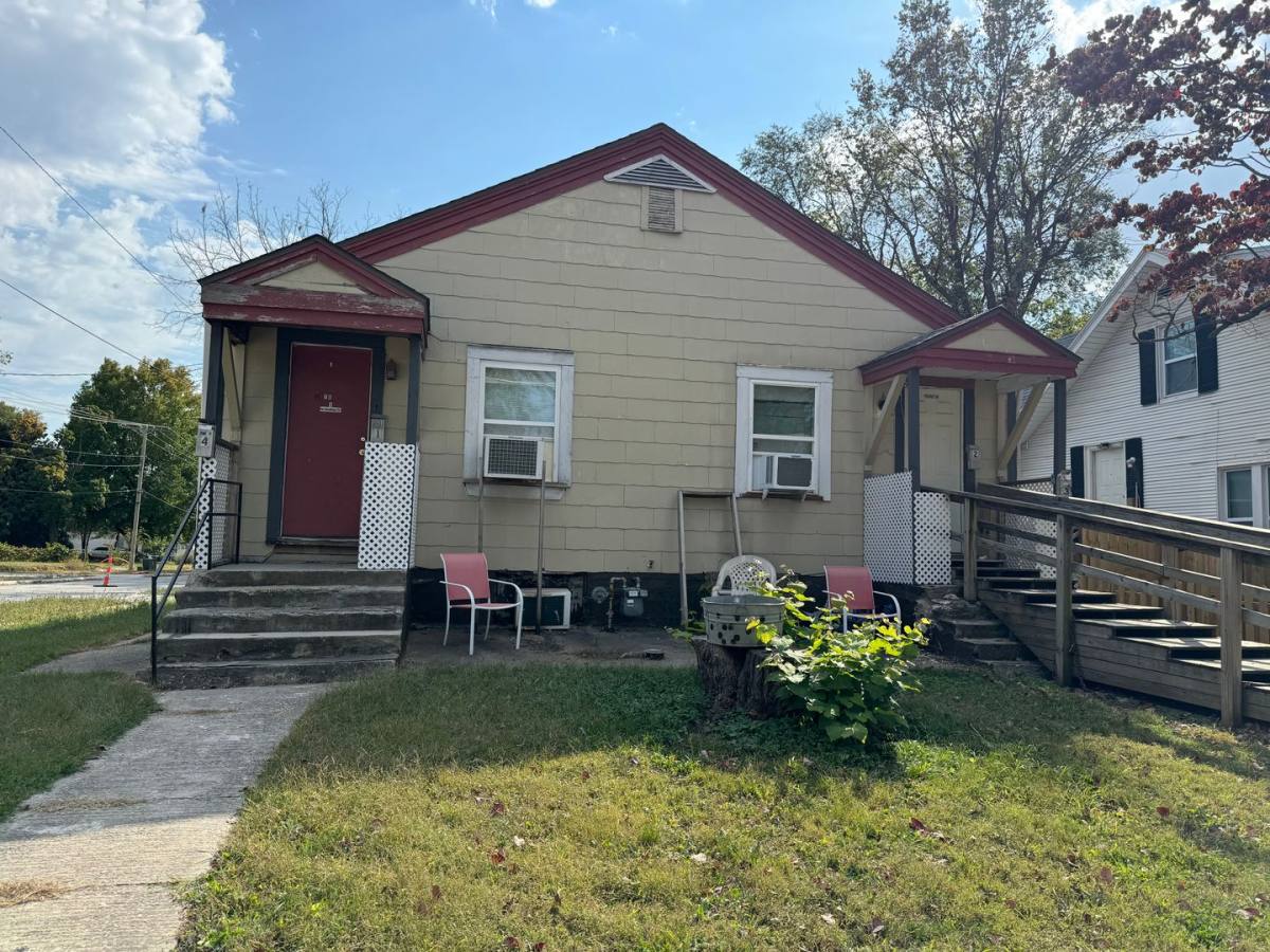 Apartment for rent at 700 W State St, Springfield, MO 65802