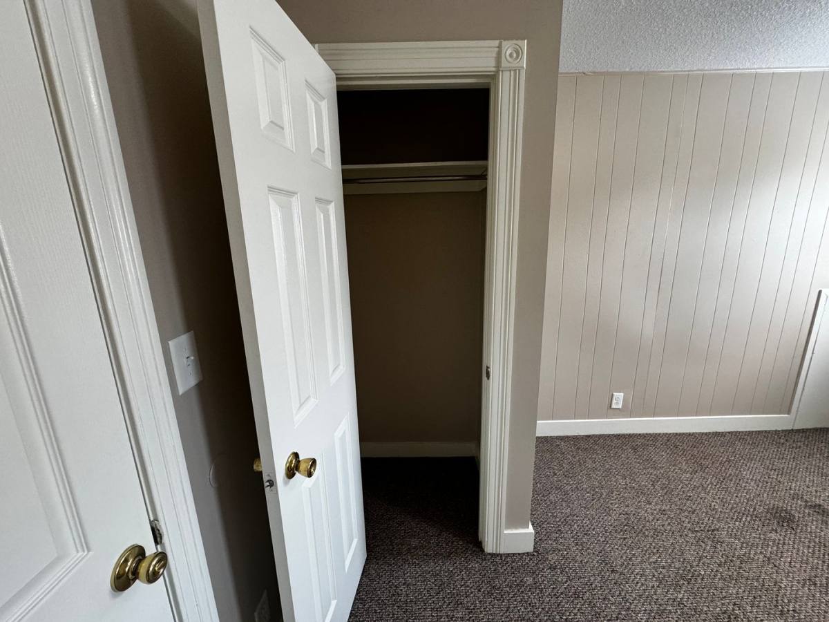 Apartment for rent at 2224 S Calhoun St, Fort Wayne, IN 46802