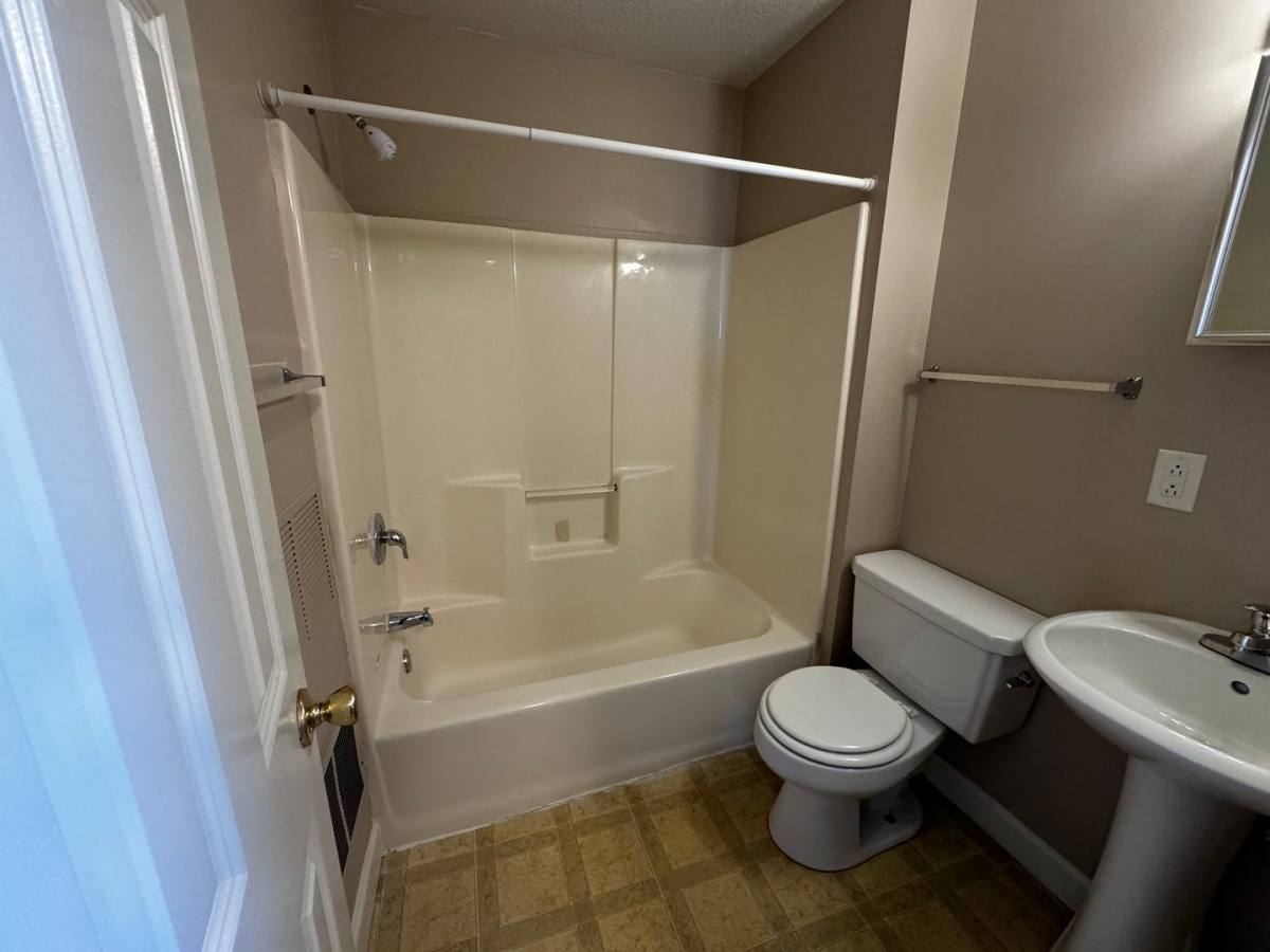 Apartment for rent at 2224 S Calhoun St, Fort Wayne, IN 46802