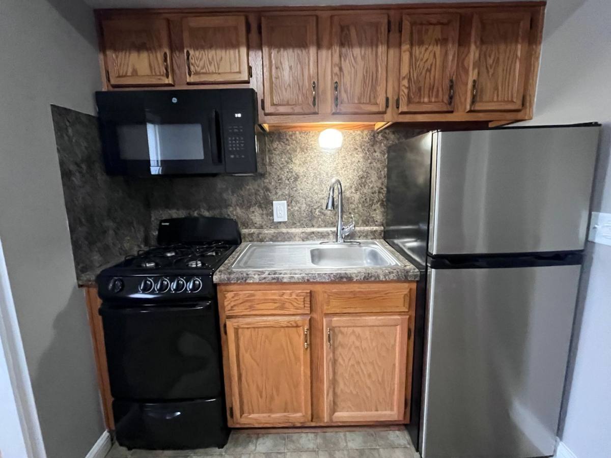 Apartment for rent at 303 W Dewald St, Fort Wayne, IN 46802