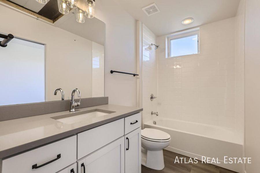 Apartment for rent at 3830 N Olive St #301, Denver, CO 80207
