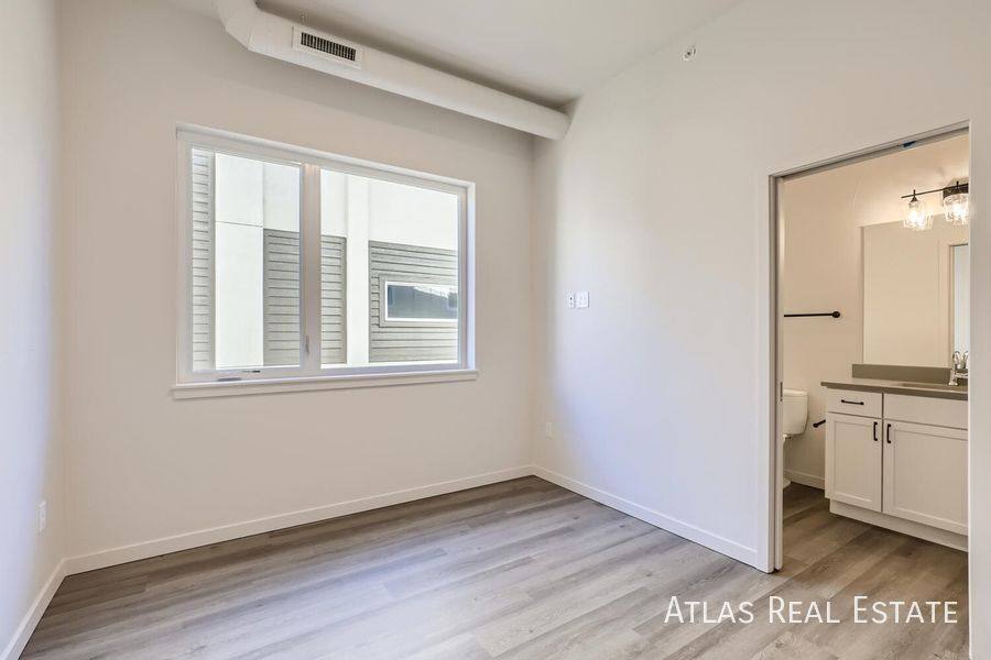 Apartment for rent at 3830 N Olive St #301, Denver, CO 80207