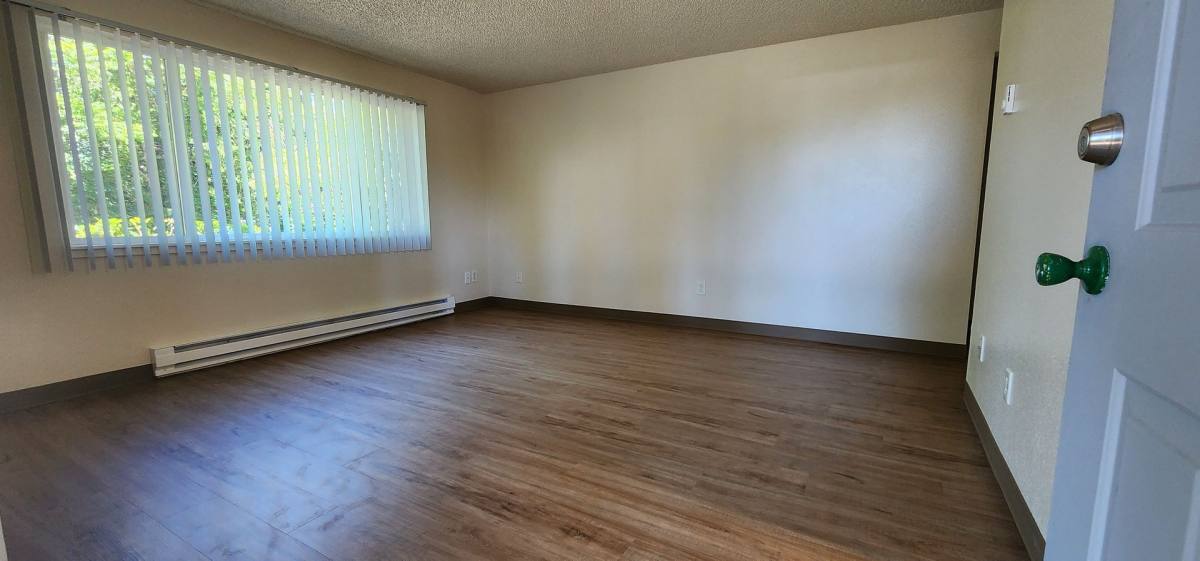 Apartment for rent at 360 S Locust St, Canby, OR 97013