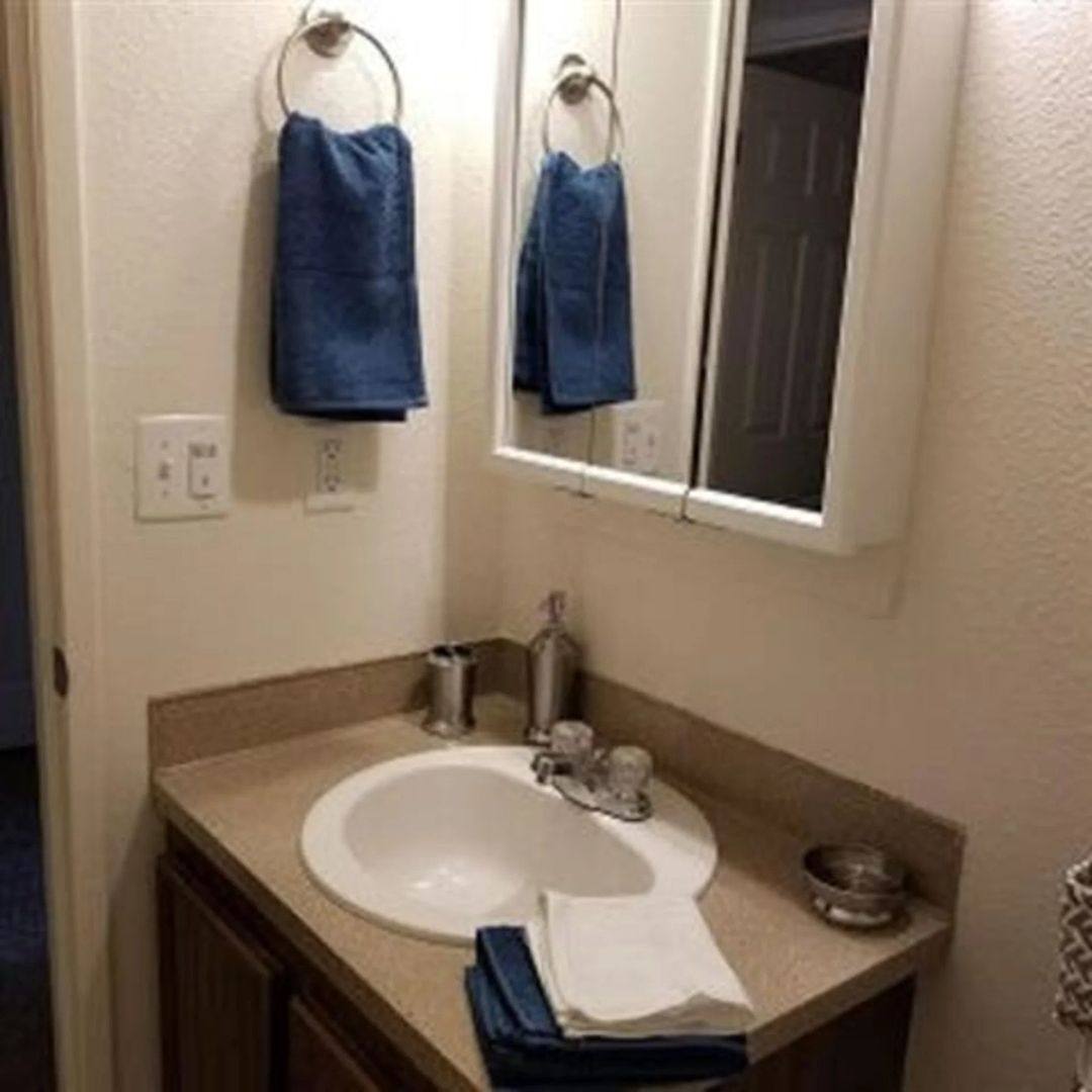 Apartment for rent at 360 S Locust St, Canby, OR 97013