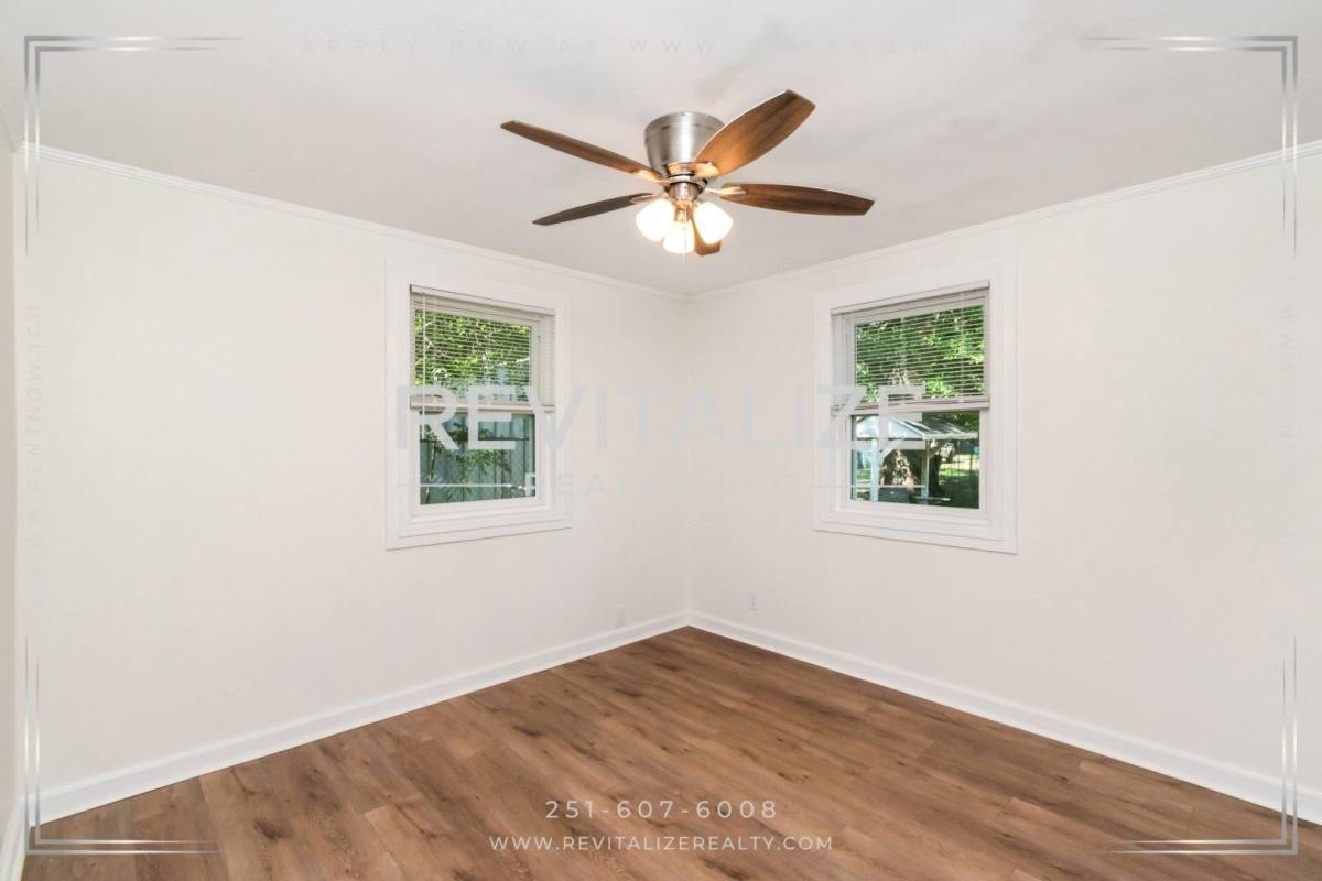 Apartment for rent at 831 James St, Saraland, AL 36571