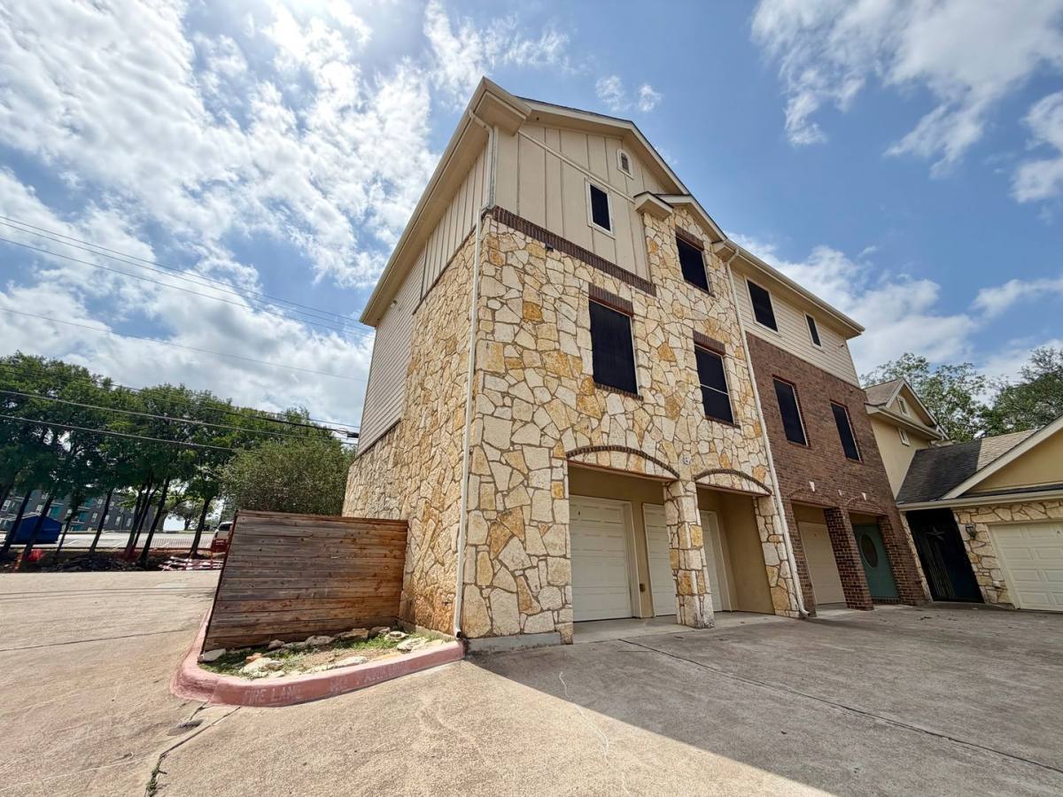 House for rent at 1402 Parker Lane #8, Austin, TX 78741