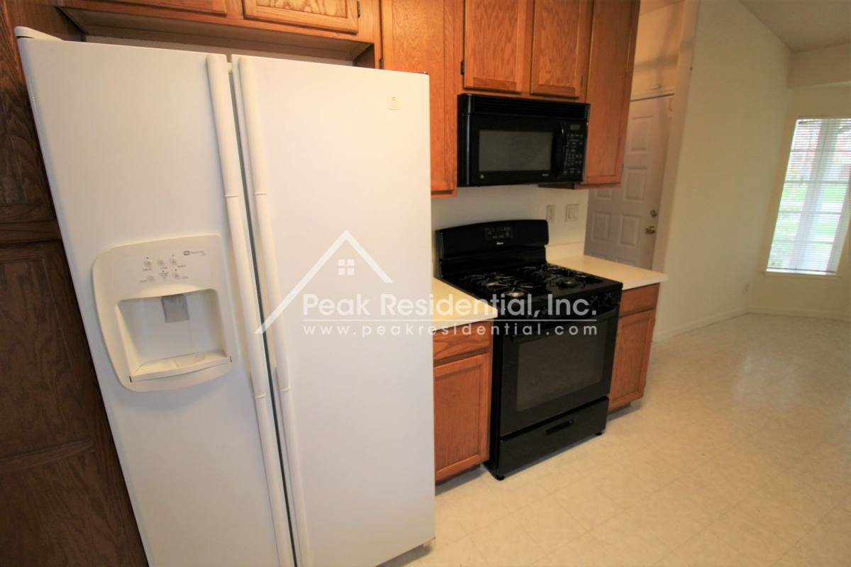 House for rent at 1024 Moreno Way, Sacramento, CA 95838