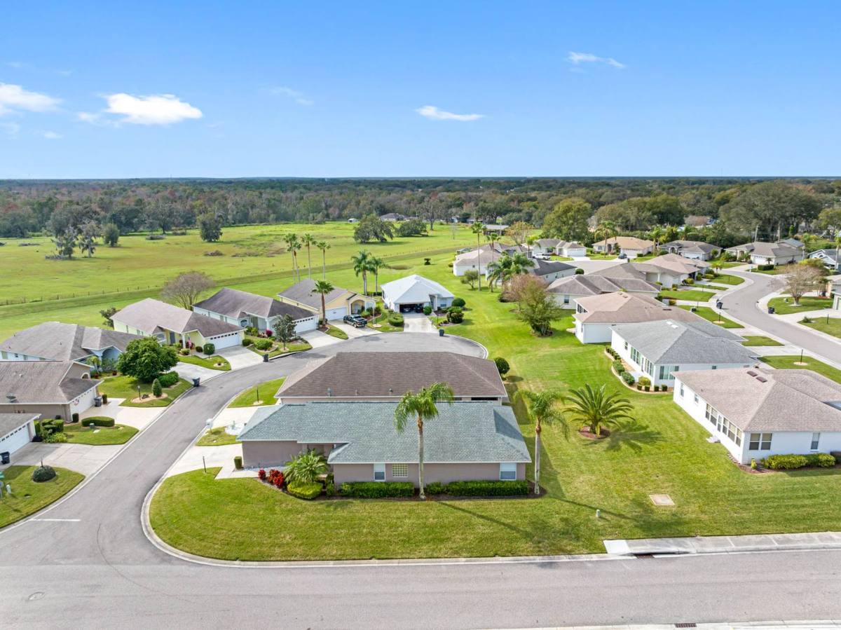 House for rent at 3063 Westmoreland Dr, Lakeland, FL 33810