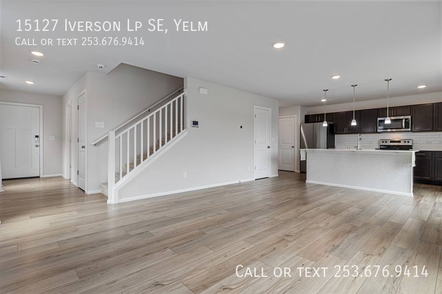 House for rent at 15127 Iverson Lp SE, Yelm, WA 98597