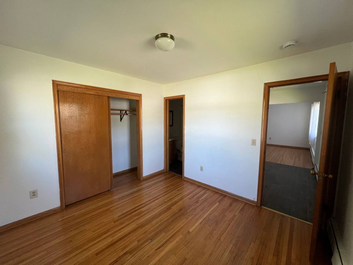 Apartment for rent at 2070 Coon Rapids Blvd NW, Minneapolis, MN 55433