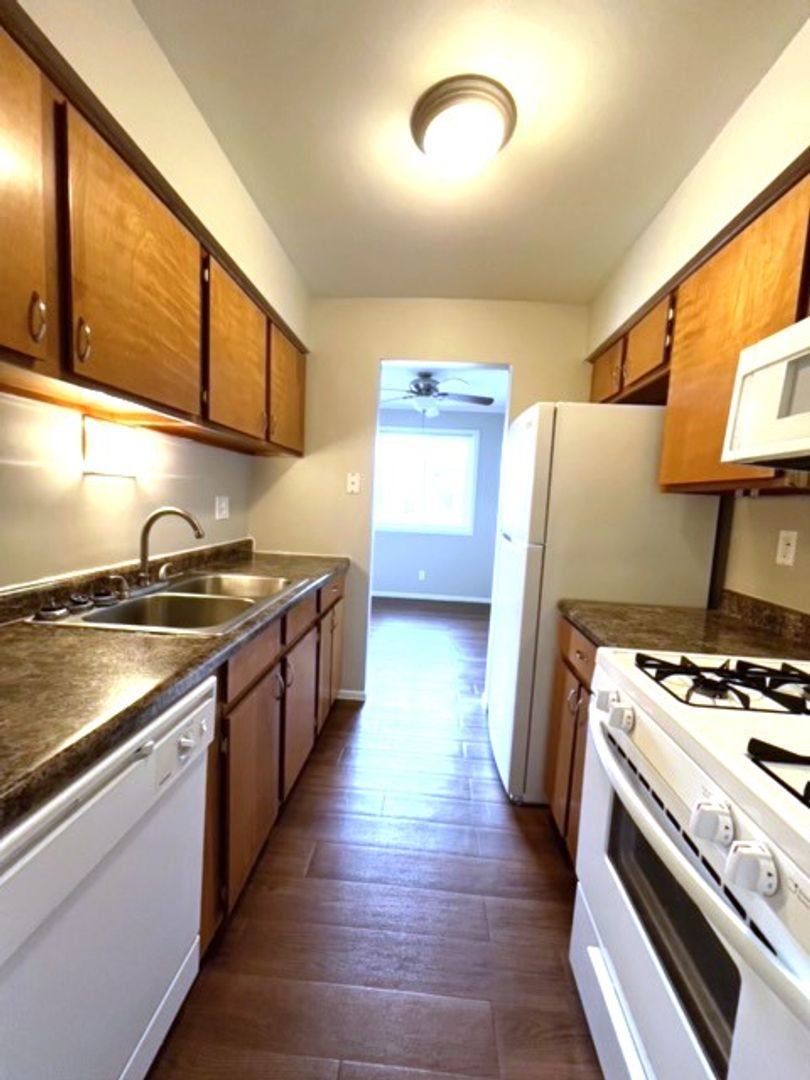 Apartment for rent at 918 Heritage Court, Crown Point, IN 46307