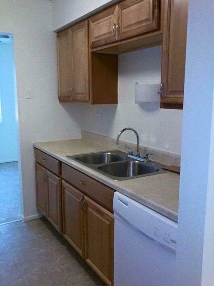 Apartment for rent at 918 Heritage Court, Crown Point, IN 46307