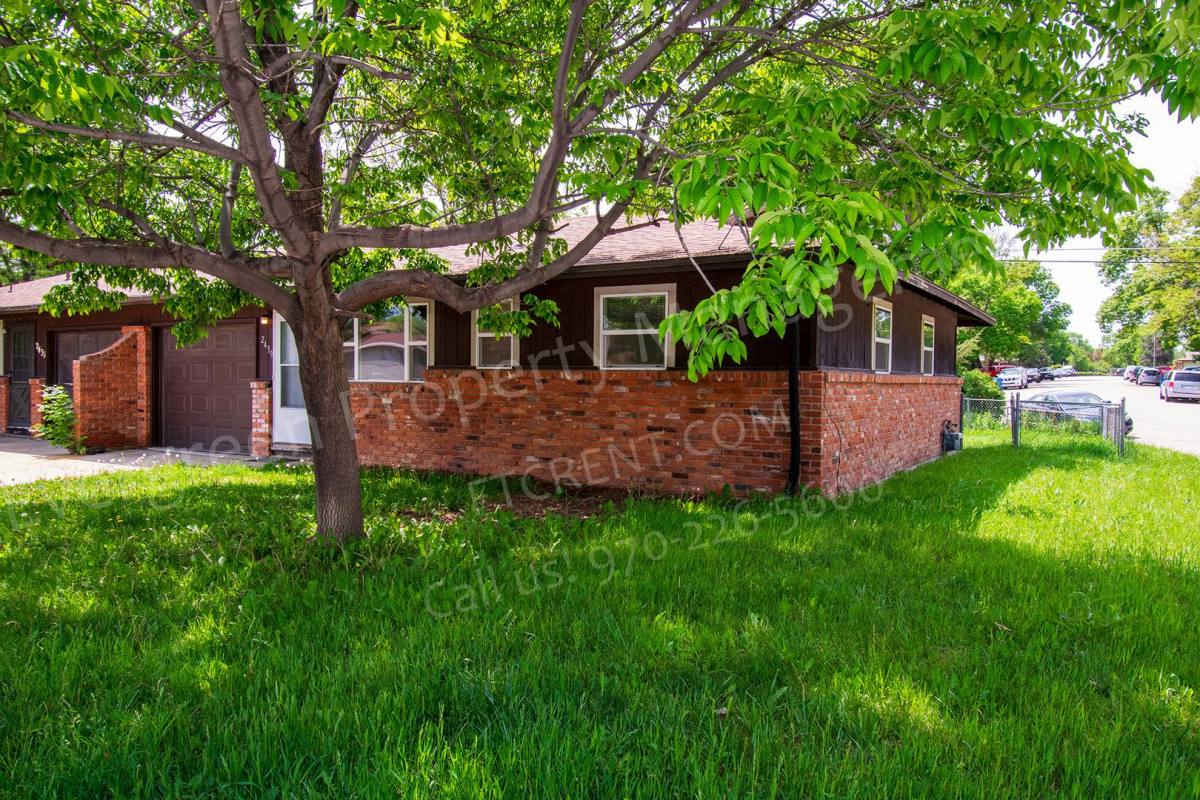 Townhouse for rent at 2439 Clearview Ave, Fort Collins, CO 80521