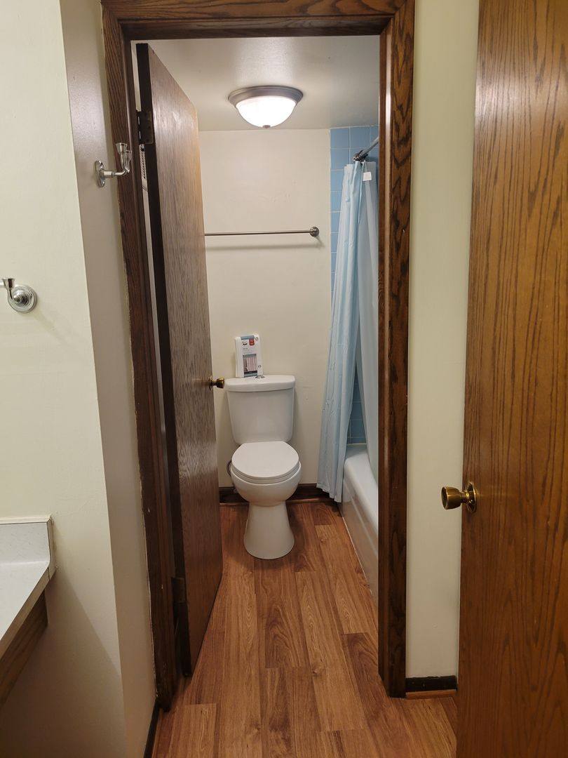 Apartment for rent at 150 E Dekora St, Saukville, WI 53080