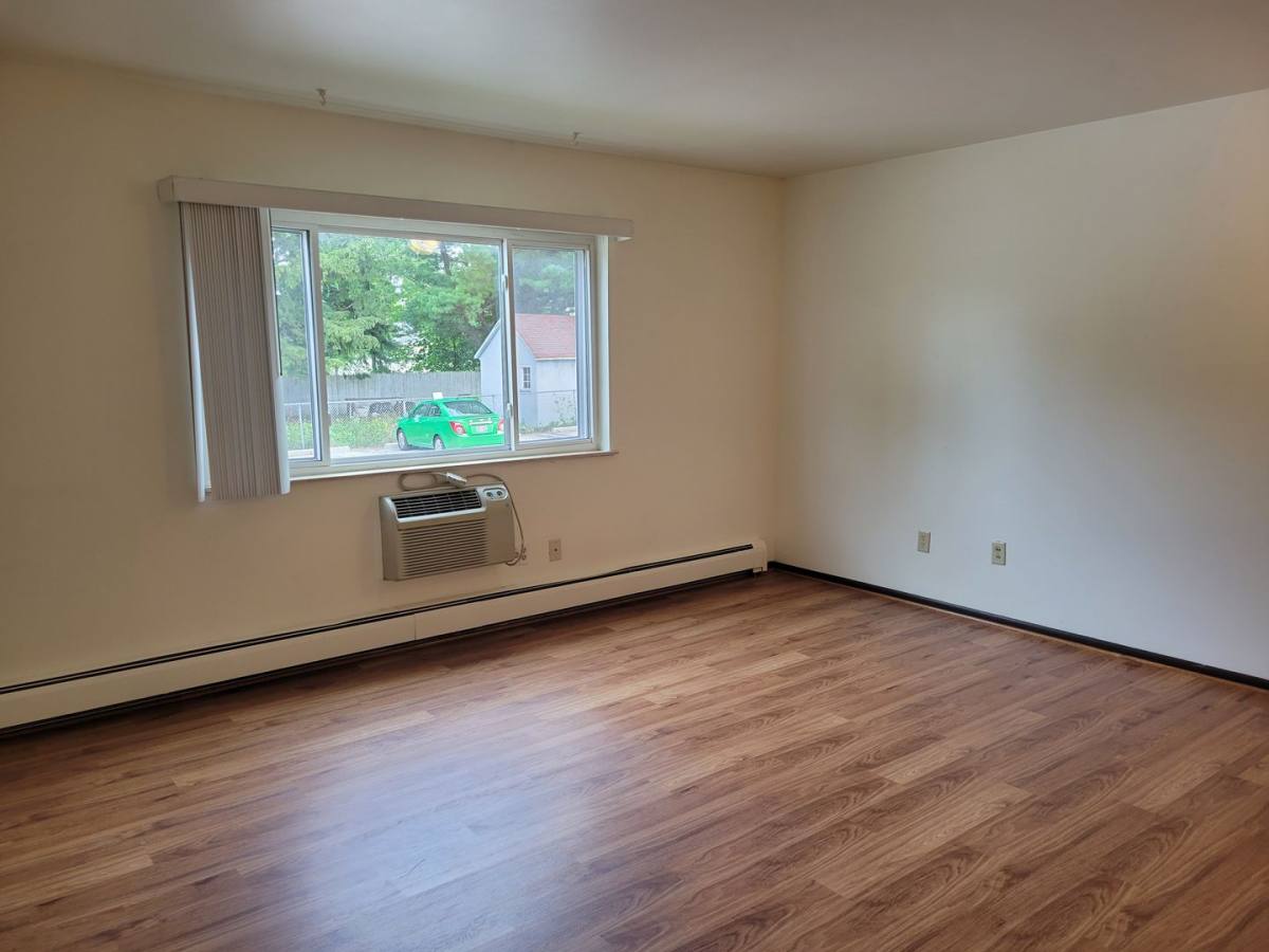 Apartment for rent at 150 E Dekora St, Saukville, WI 53080
