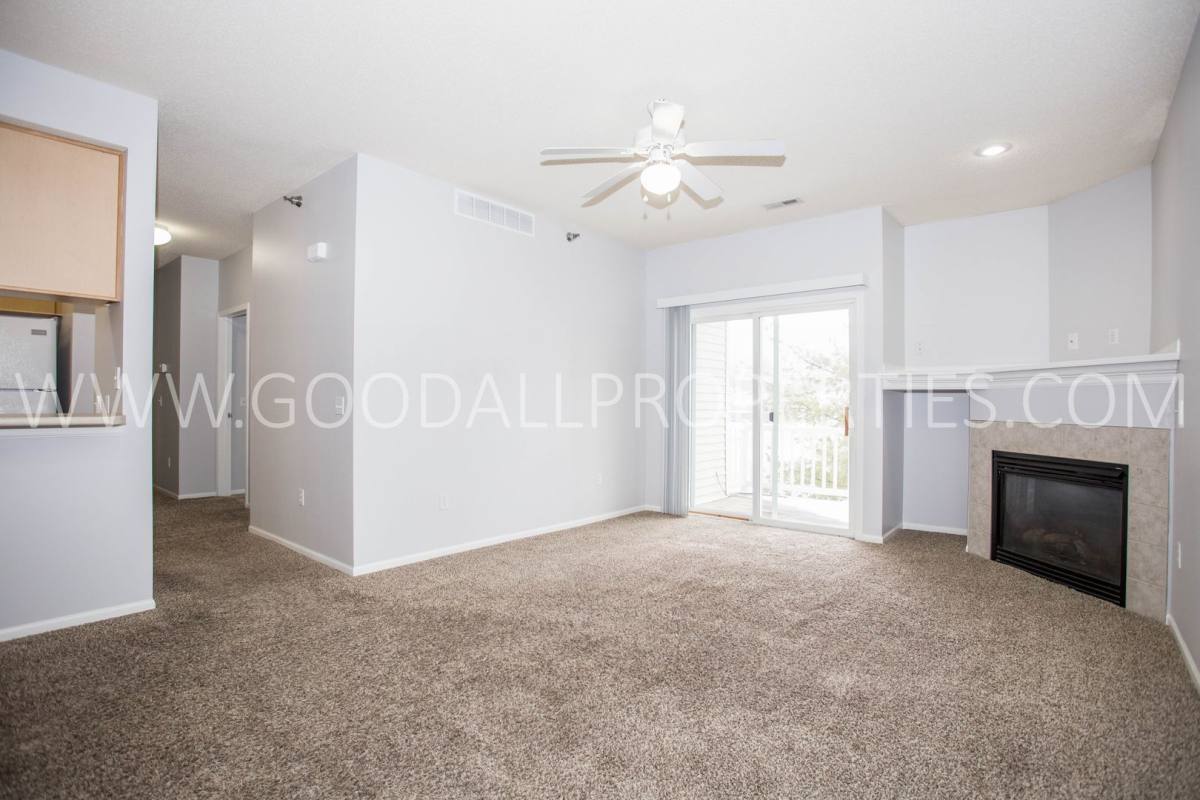 Condo for rent at 1760 SE La Grant Parkway, Waukee, IA 50263