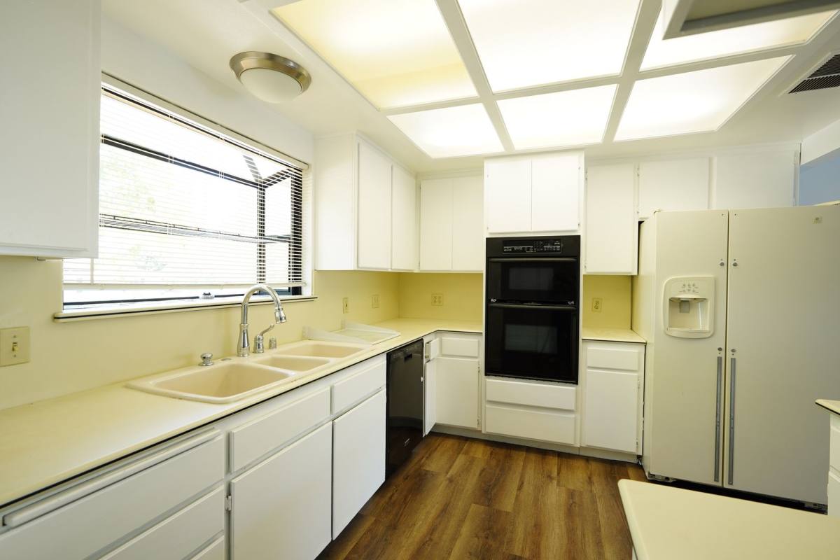 Apartment for rent at 220 Lilac Court, Redlands, CA 92373