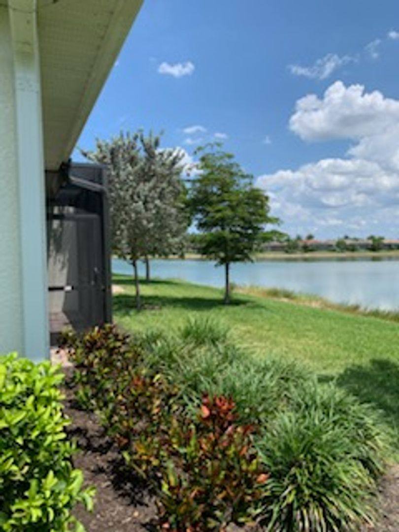 House for rent at 14631 Edgewater Circle, Naples, FL 34114