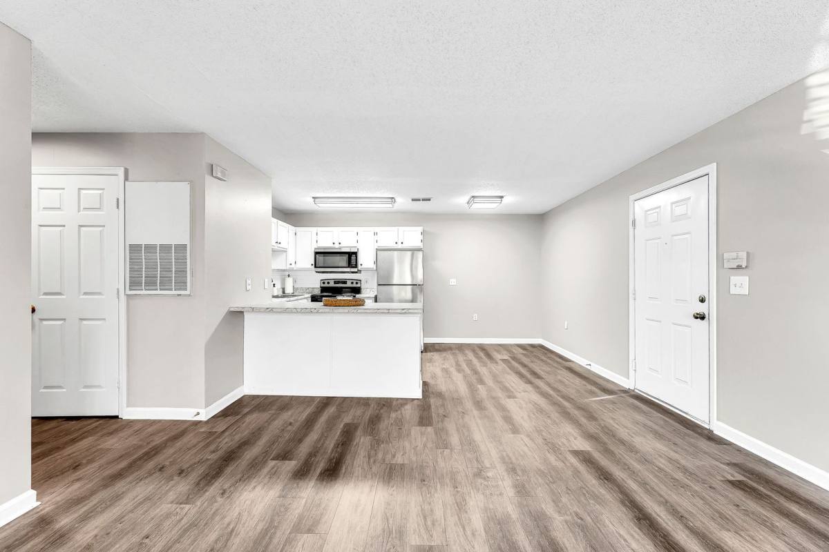 Apartment for rent at 1911 Walker Ave, Greensboro, NC 27403