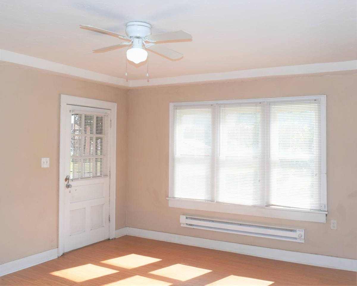 Apartment for rent at 1020 NE 18th St, Oklahoma City, OK 73111