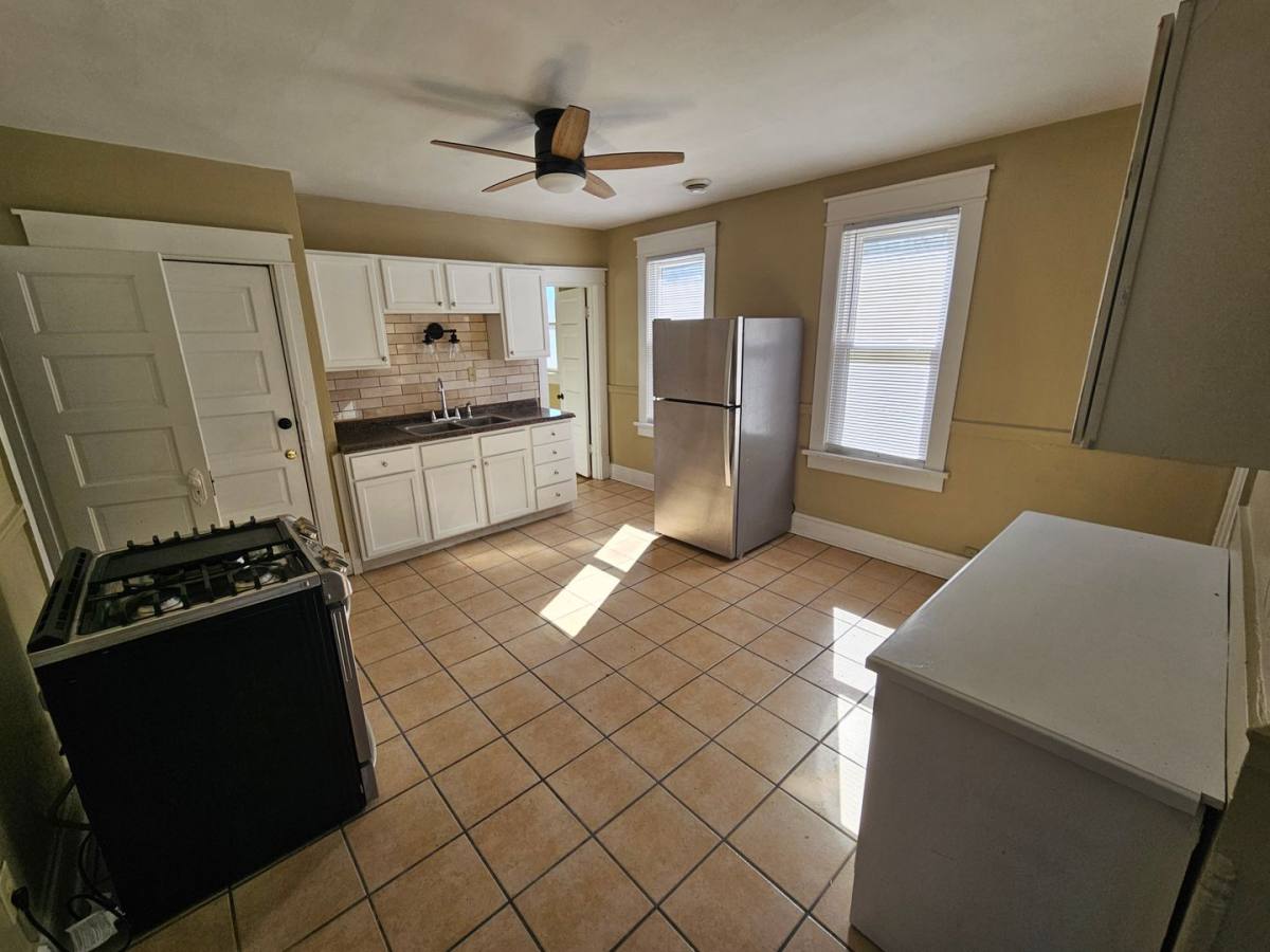 Apartment for rent at 2482 S 5th St, Milwaukee, WI 53207