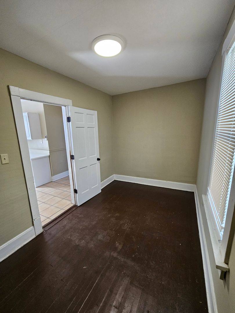 Apartment for rent at 2482 S 5th St, Milwaukee, WI 53207