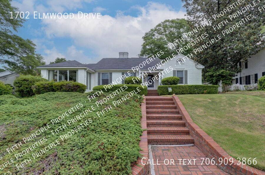 House for rent at 1702 Elmwood Dr, Columbus, GA 31906