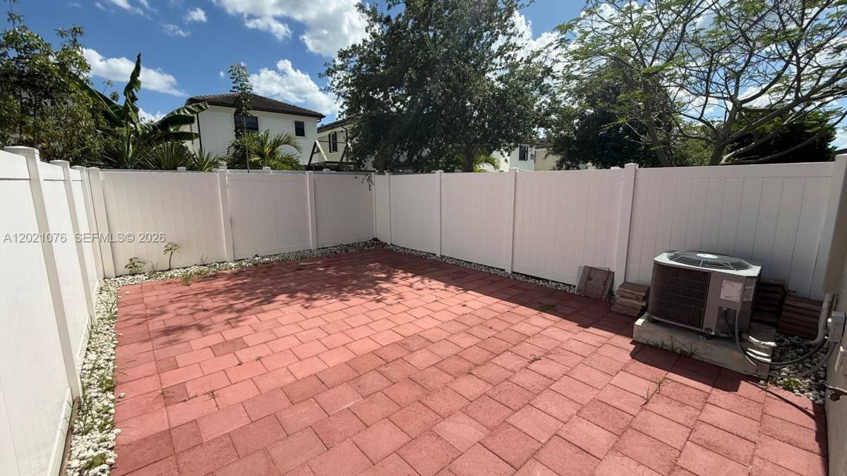 Townhouse for rent at 3440 W 111th Place, Hialeah, FL 33018