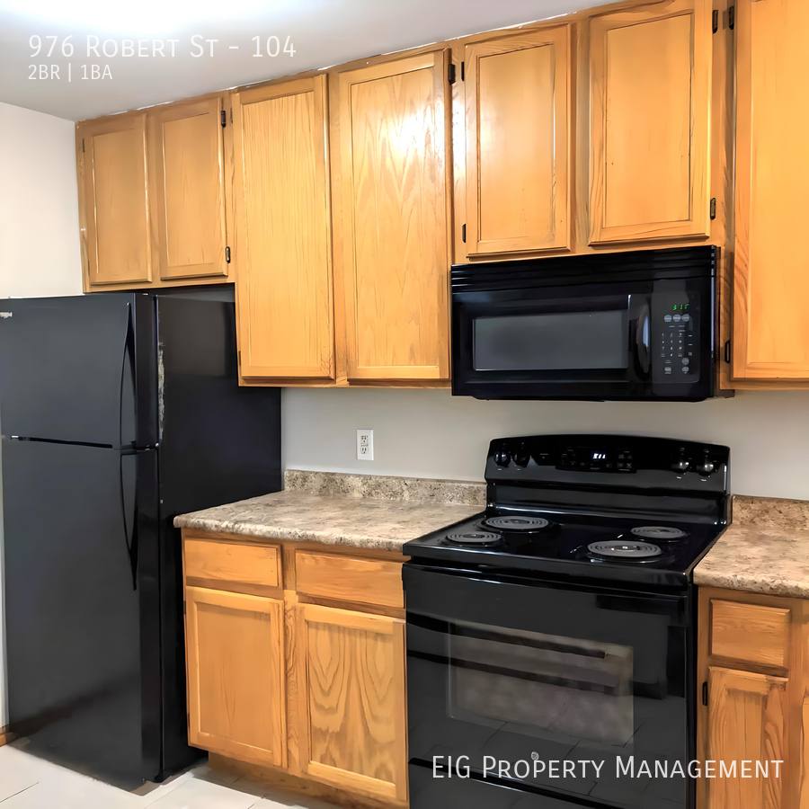 Condo for rent at 976 Robert St #104, Saint Paul, MN 55118