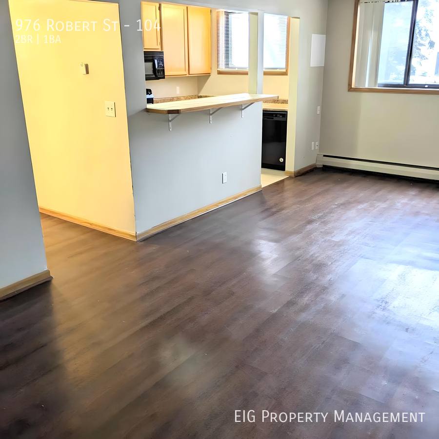Condo for rent at 976 Robert St #104, Saint Paul, MN 55118