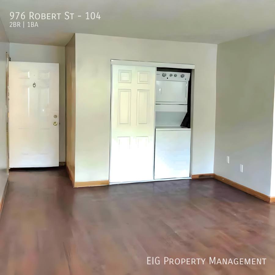 Condo for rent at 976 Robert St #104, Saint Paul, MN 55118