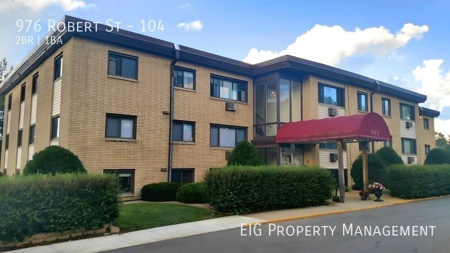 Condo for rent at 976 Robert St #104, Saint Paul, MN 55118
