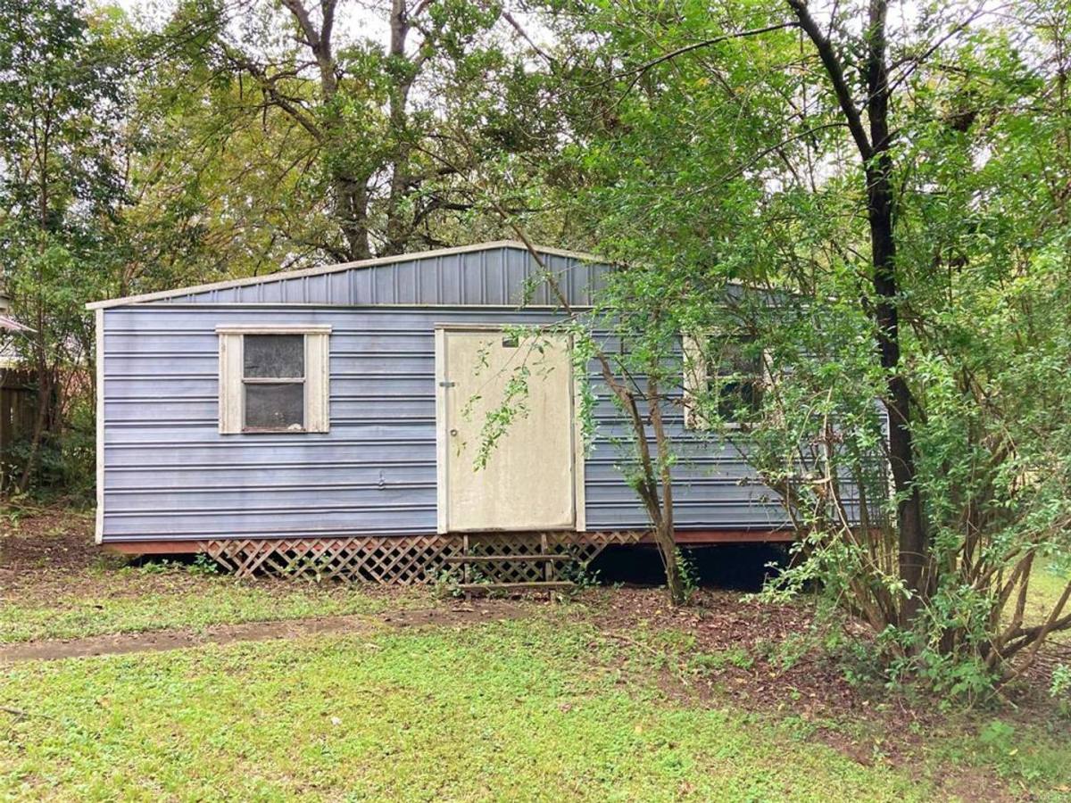 House for rent at 4056 Wares Ferry Rd, Montgomery, AL 36109