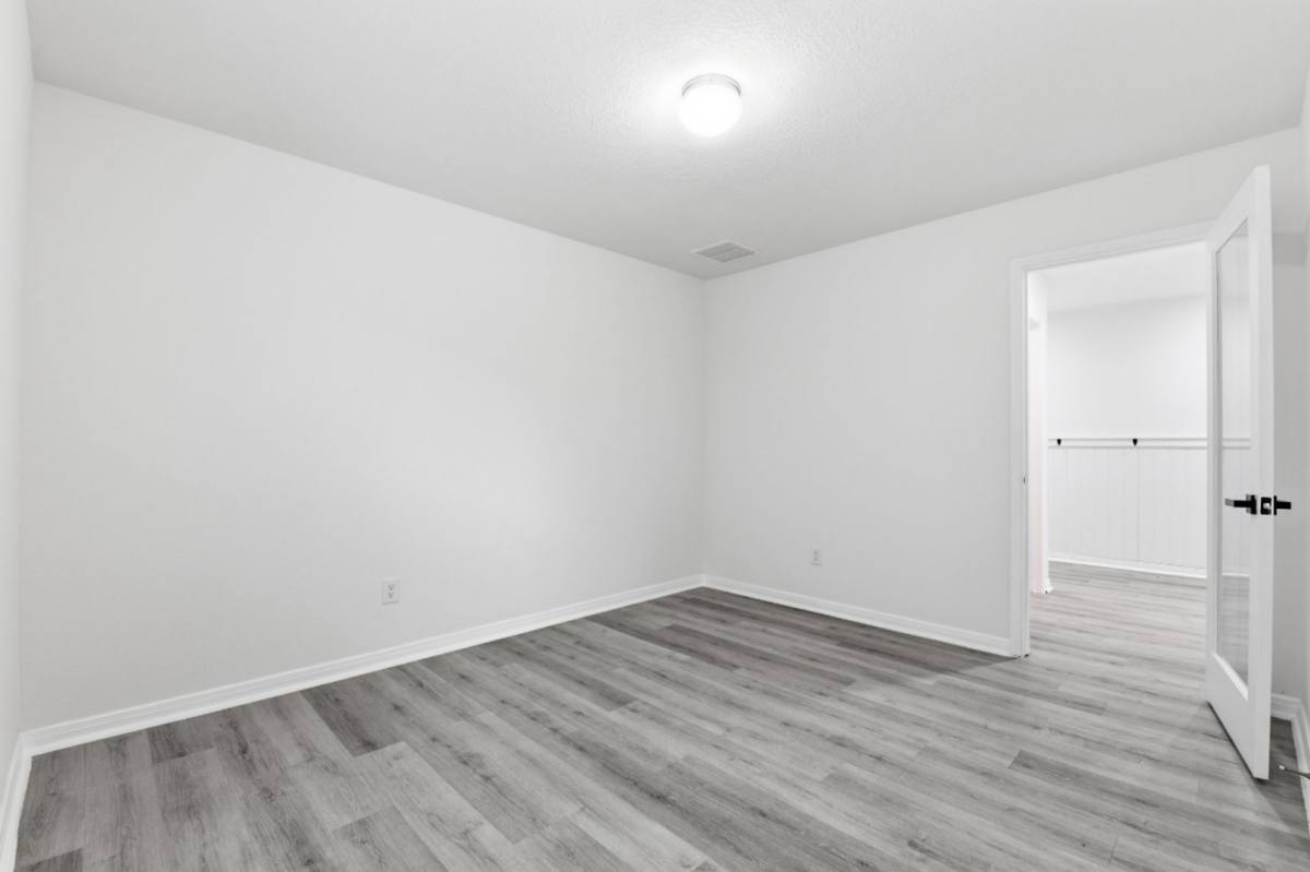House for rent at 10433 Russell Pines Dr, Rosharon, TX 77583