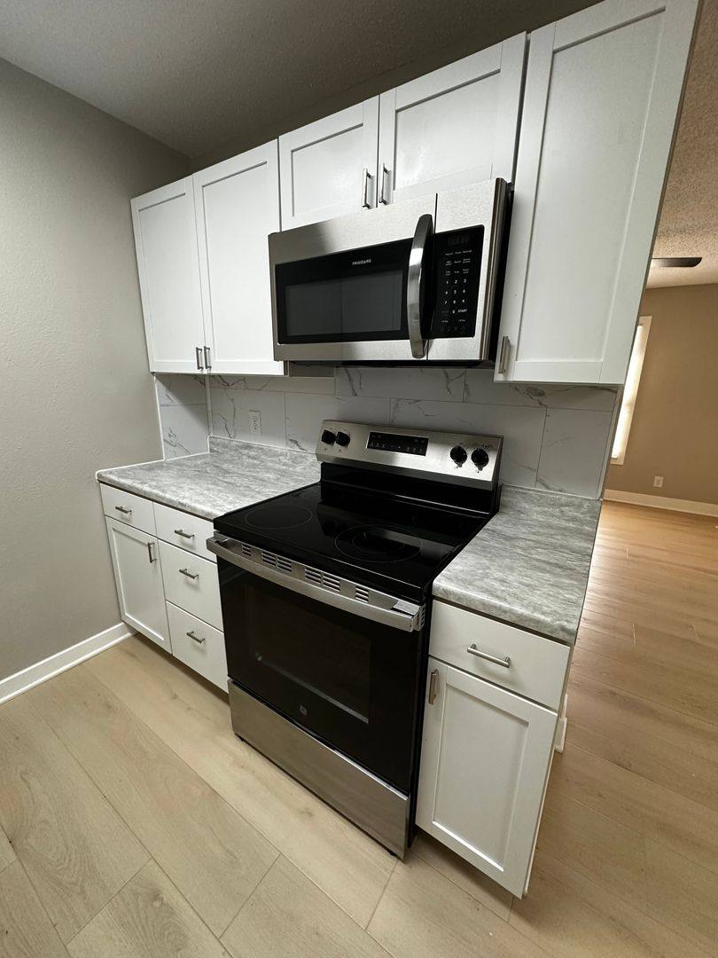 Apartment for rent at 4930 Vernon Rd, Sedalia, MO 65301