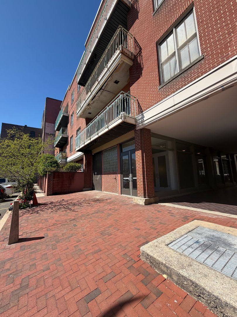 Apartment for rent at 102 Church St, Philadelphia, PA 19106