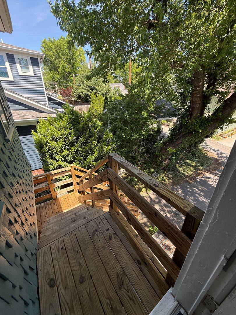 Apartment for rent at 702 Luttrell St, Knoxville, TN 37917