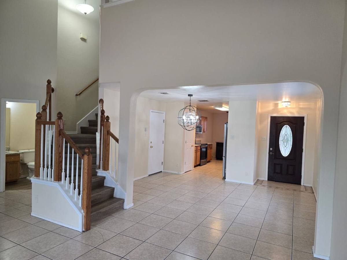 House for rent at 566 Rattler Bluff, San Antonio, TX 78251