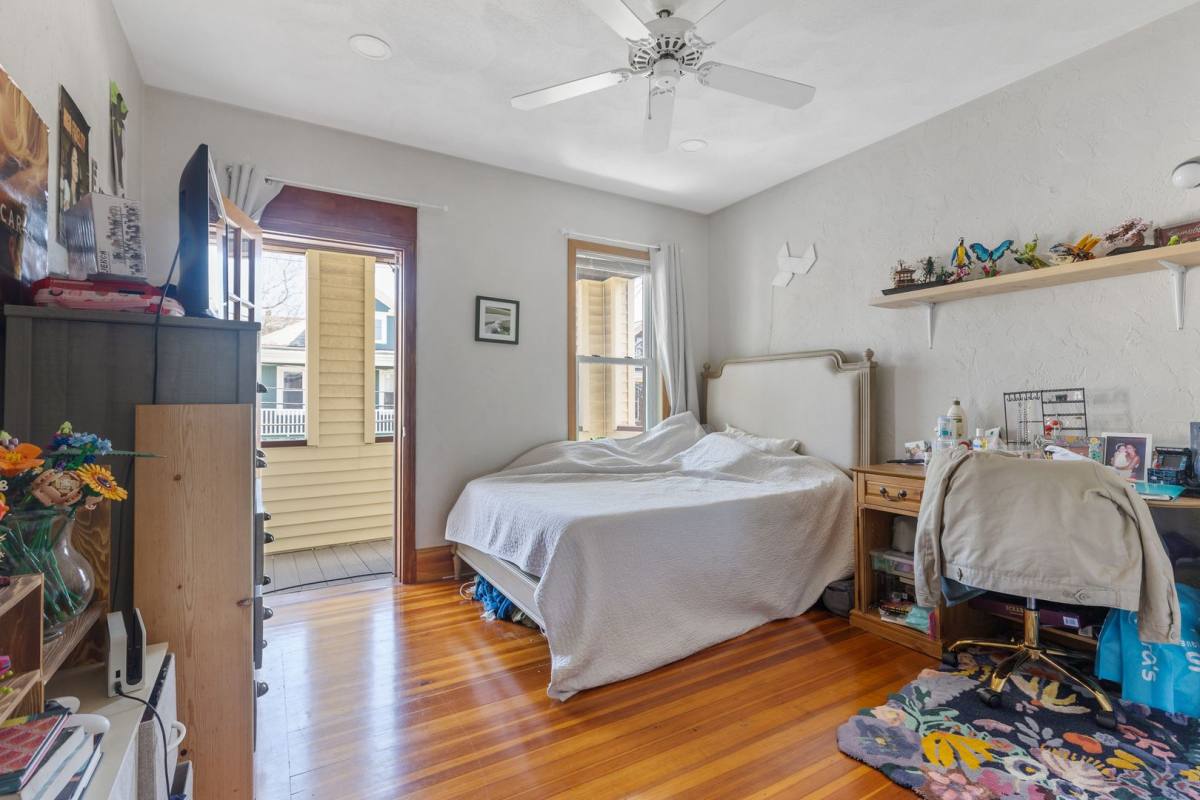 Apartment for rent at 34 Linden #4, Brookline, MA 02445