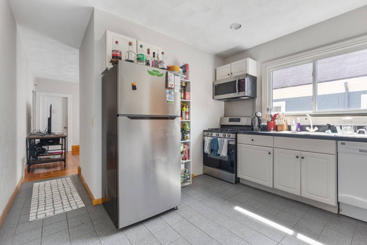 Apartment for rent at 34 Linden #4, Brookline, MA 02445