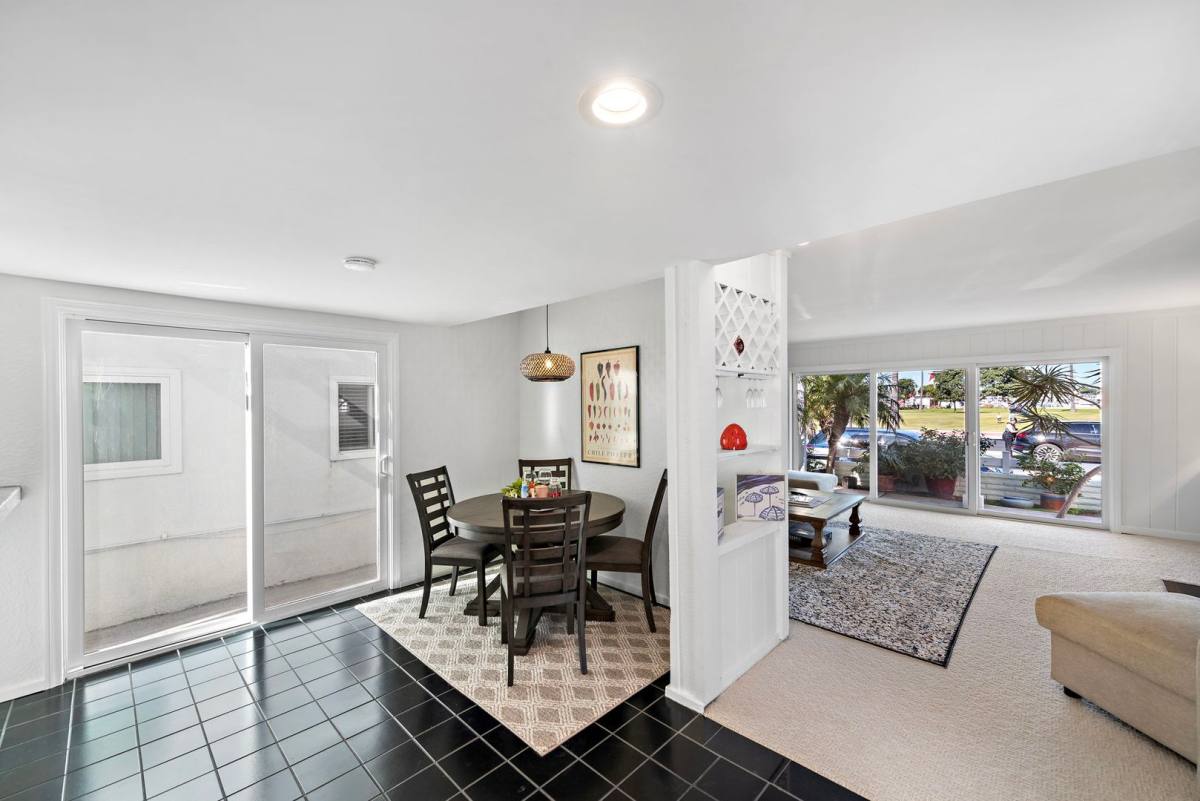 Apartment for rent at 1707 W Balboa Blvd, Newport Beach, CA 92663