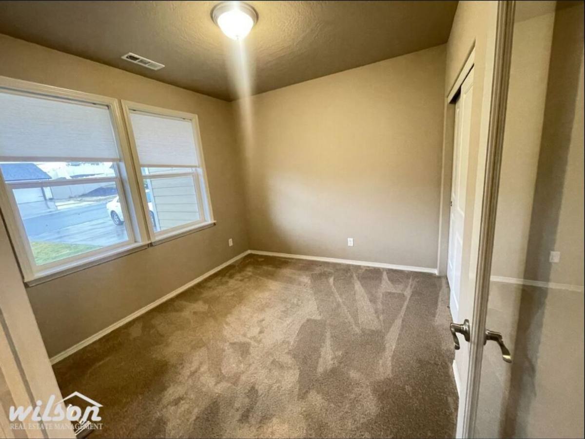 House for rent at 5300 Sage Way, Yakima, WA 98901