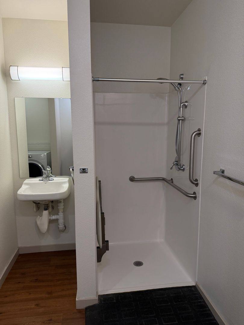 Apartment for rent at 1305 N Peoria St, Aurora, CO 80010