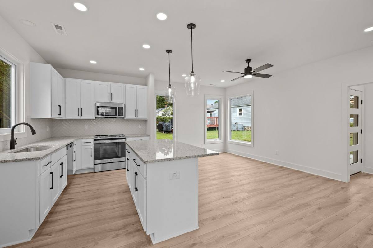 House for rent at 2002-B Riddle Rd, Durham, NC 27713