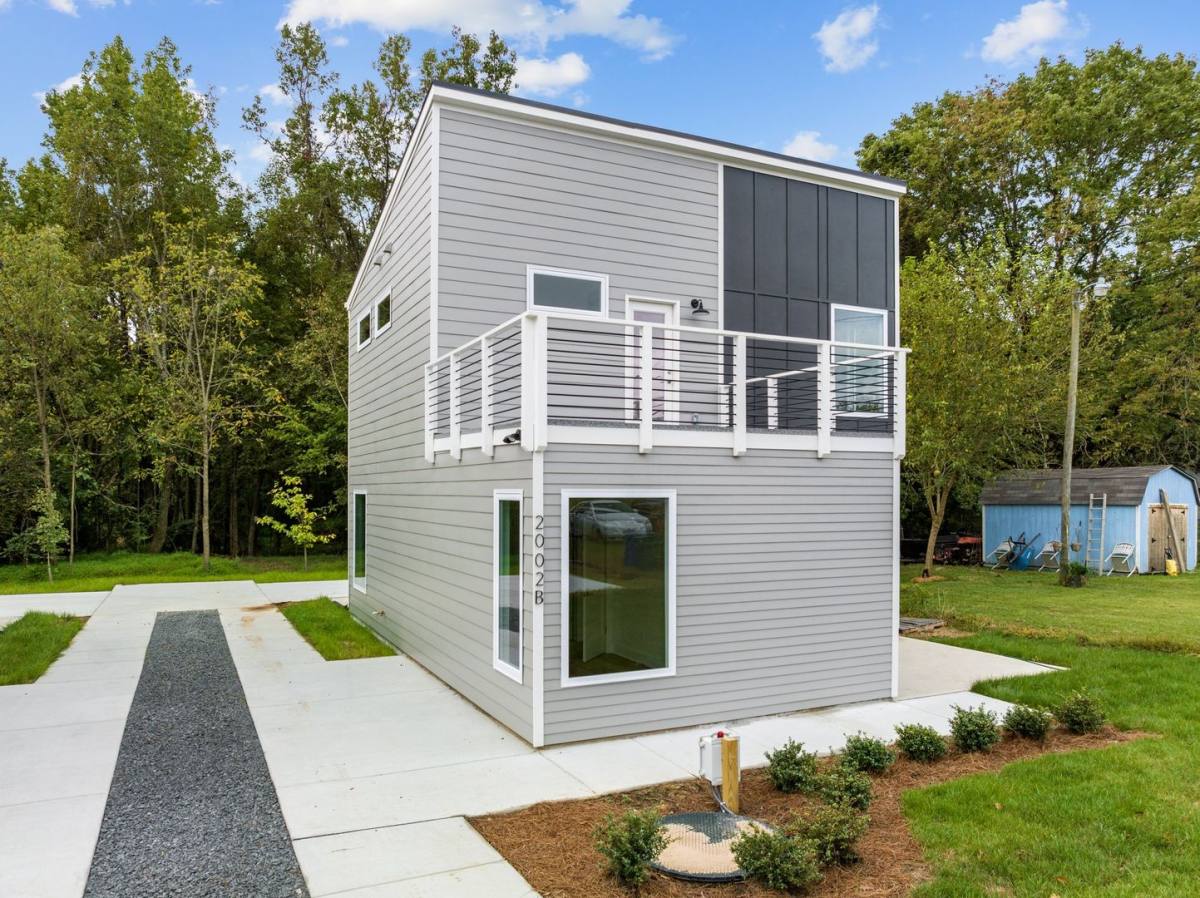 House for rent at 2002-B Riddle Rd, Durham, NC 27713