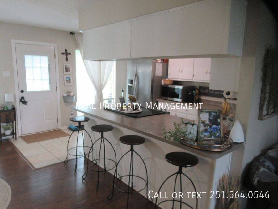 House for rent at 1331 Repoll Rd, Mobile, AL 36695