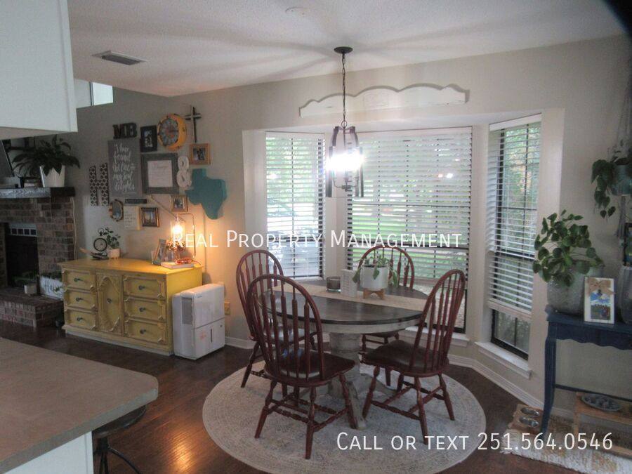 House for rent at 1331 Repoll Rd, Mobile, AL 36695