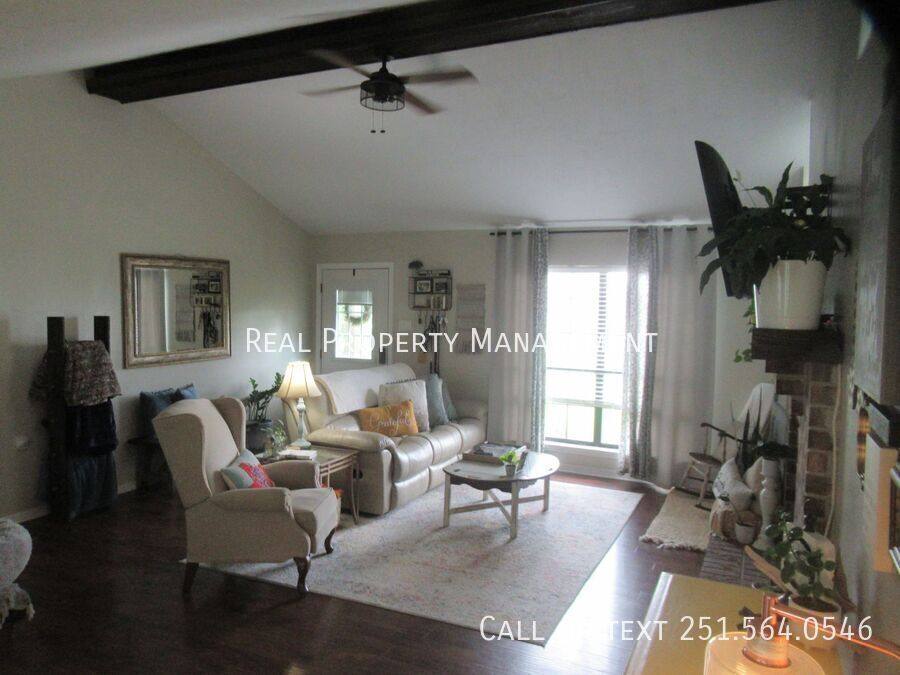 House for rent at 1331 Repoll Rd, Mobile, AL 36695