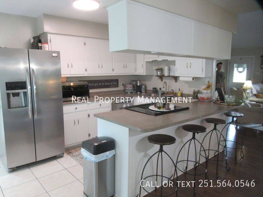 House for rent at 1331 Repoll Rd, Mobile, AL 36695