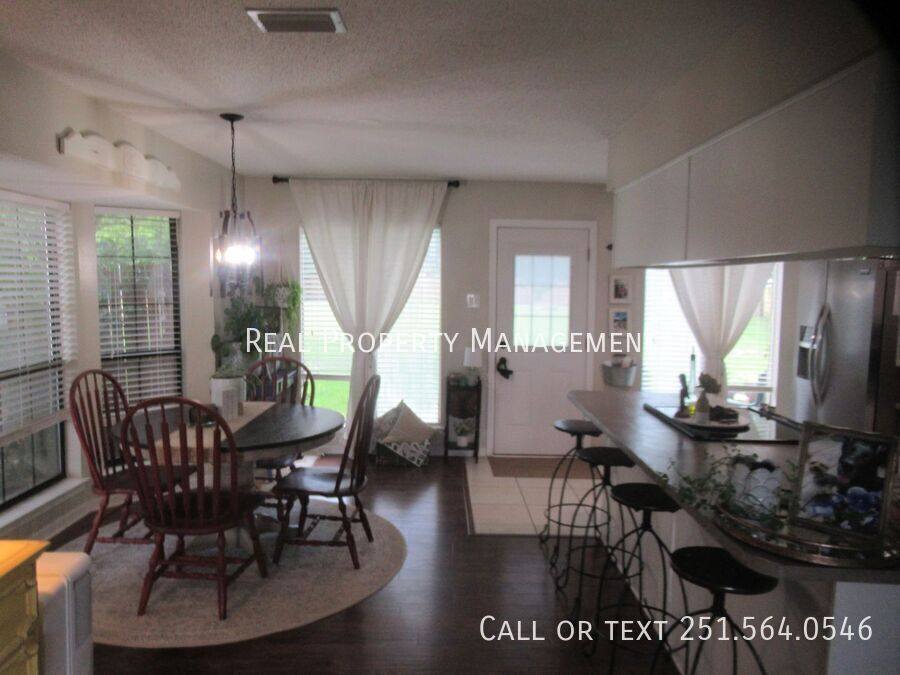 House for rent at 1331 Repoll Rd, Mobile, AL 36695